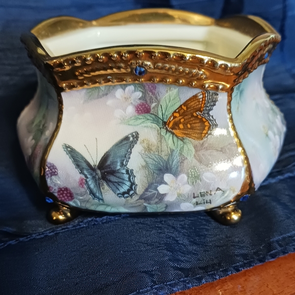 2001 Lena Liu Music Box, "Wind Beneath My Wings", Flights of Fancy Colle… - Picture 6 of 9